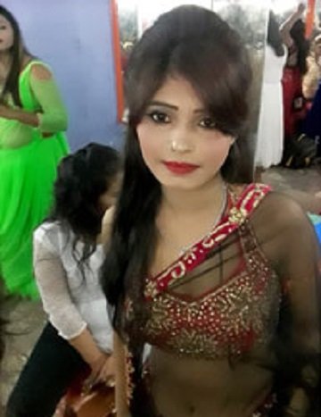 escorts service near Howard Johnson by Wyndham Hotel Chinar Park